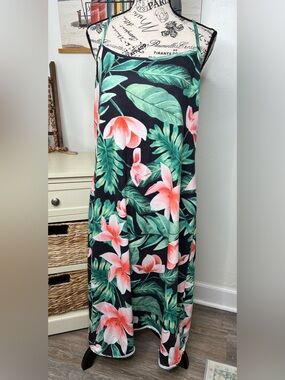 NHICDNS Hawaiian Print Dress